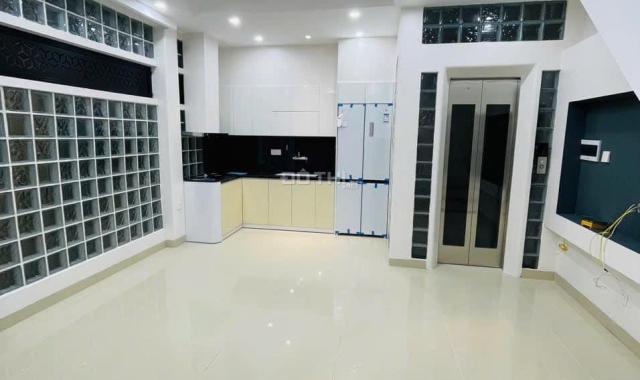 Cần Bán Nhà Trung Tâm Q. Cầu Giấy - Mặt Tiền 6.6m - Nhà Xây Mới, 6 Tầng, Có Thang Máy
