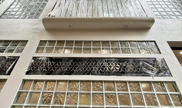 Cần Bán Nhà Trung Tâm Q. Cầu Giấy - Mặt Tiền 6.6m - Nhà Xây Mới, 6 Tầng, Có Thang Máy