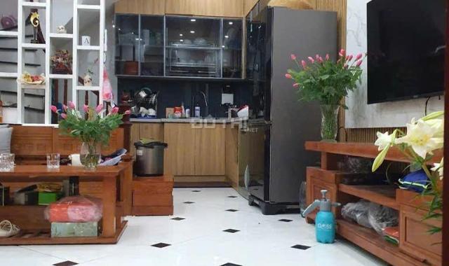Bán nhà riêng tại Đường Hoàng Mai, Phường Hoàng Văn Thụ, Hoàng Mai, Hà Nội diện tích 31m2 giá 6.9