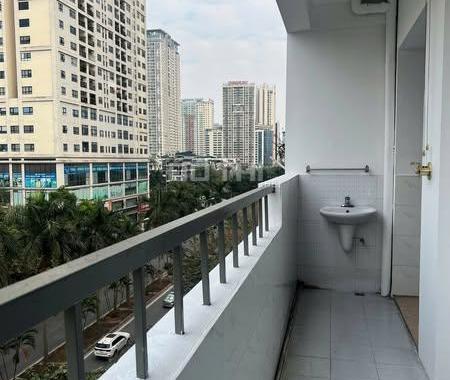 Căn hộ đẹp, căn góc 78m2 tầng trung nhà B mặt phố hàm nghi nhỉnh 4 tỷ