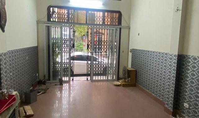 Bán nhà Phân lô Hoàng Quốc Việt: 37m2x6T, oto, kinh doanh, Cực hiếm chỉ 14.6 tỷ
