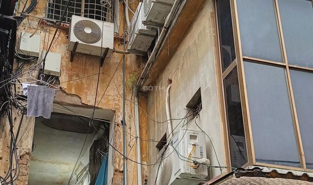 Nhà mặt đường, trung tâm quận HBT, kinh doanh cực đỉnh, lô góc