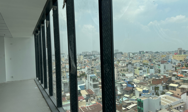 Cho thuê văn phòng tại Đường Huỳnh Văn Bánh, Phú Nhuận, diện tích 245m2