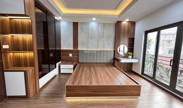 Bán nhà siêu đẹp Khương Đình. Diện tích: 40m2x6T. Giá: 9,9 tỷ