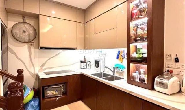 Bán nhà ngõ oto Liễu Giai, Ba Đình 39m2, 5 tầng, giá 7.7 tỷ
