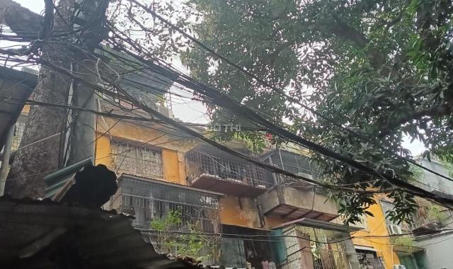 Nhà kinh doanh tại khu tập thể Nguyễn Công Trứ, trung tâm quận HBT - ô tô đỗ cửa - khu vực hiếm