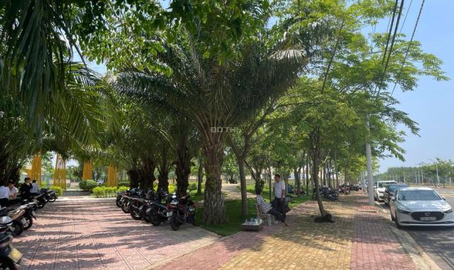 Bán gấp đất Bàu Bàng tại trung tâm hành chính Bàu Bàng. Diện tích 80m2 giá 900 triệu