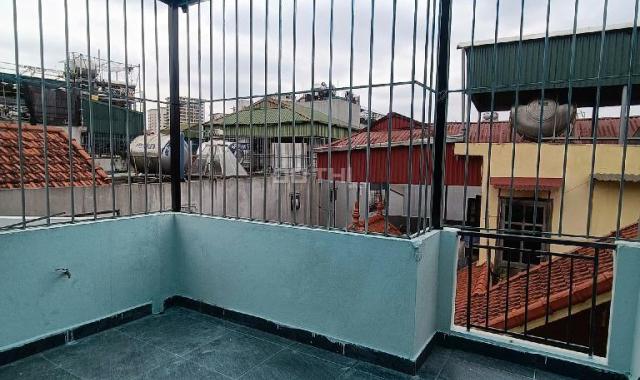 Bán nhà riêng tại đường Hoàng Mai, 38m x 5T, giá 7tỷ, gần cc Felix Homes