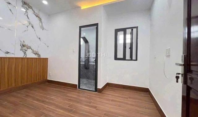Ngân hàng phát mãi nhà chợ Bình Chánh, đường Đinh Đức Thiện