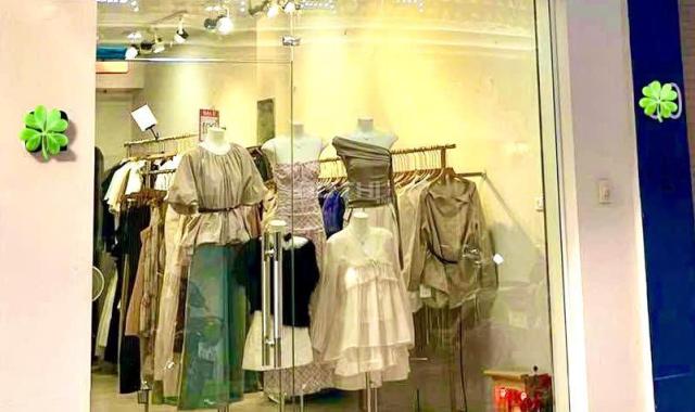 BÁN NHÀ mặt phố Đông Các, lô góc, kinh doanh sầm uất mọi loại hình, ô tô dừng, tránh , đỗ, vào nhà