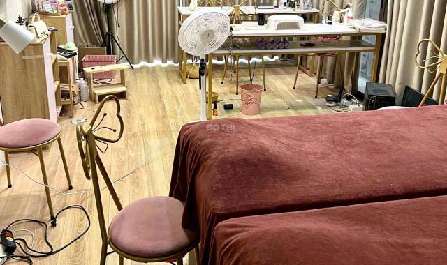BÁN NHÀ mặt phố Đông Các, lô góc, kinh doanh sầm uất mọi loại hình, ô tô dừng, tránh , đỗ, vào nhà
