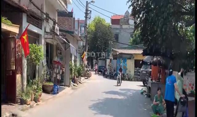 Bán đất tại Đường Bình Minh, Xã Trâu Quỳ, Gia Lâm, Hà Nội diện tích 76m2 giá 7.6 Tỷ
