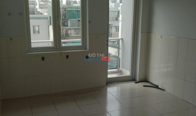 Chính chủ cho thuê phòng trọ ngay trung tâm quận 10, ngay chợ hoa, khu ẩm thực Hồ Thị Kỷ