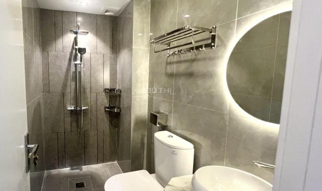 BÁN NHÀ MẶT PHỐ ĐÔNG CÁC, kinh doanh mọi loại hình. 63m2, mt 4m, 5 tầng thang máy.