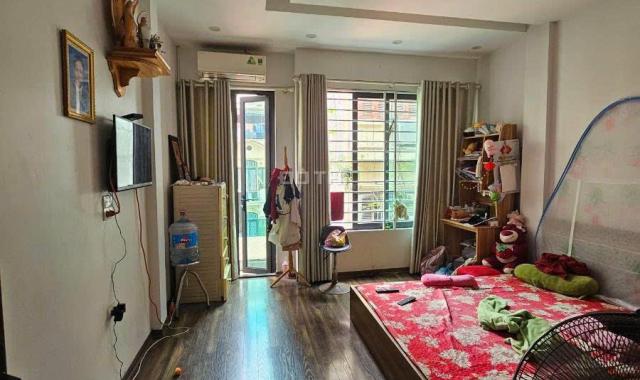 Bán Nhà Phố Nguyễn Chí Thanh Đống Đa 3 Bước ra mặt đường Ô TÔ TRÁNH dt 45m2 x 6 tầng MẶT TIỀN 4,2m