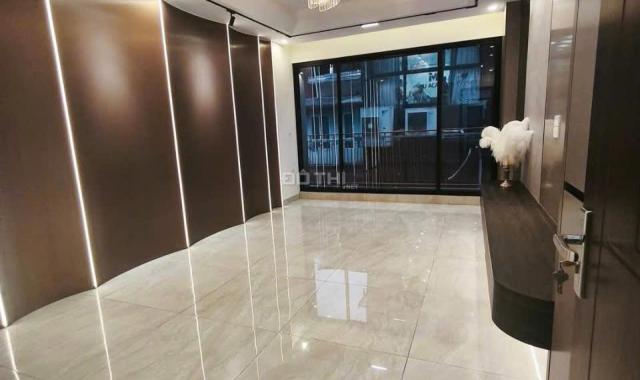 Bán nhà Mễ Trì Hạ 38m2 6 tầng thang máy nhỉnh 8 tỷ