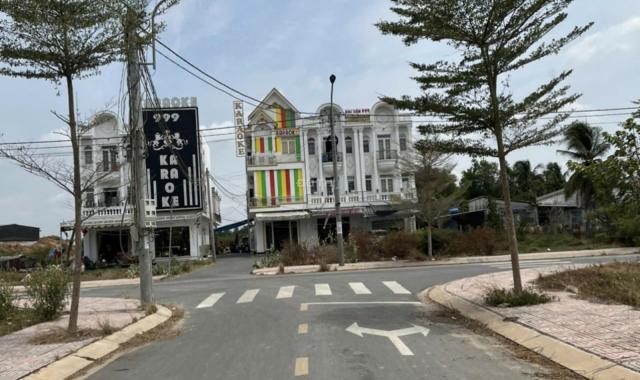Nhà 1 trệt 1 lầu, 3 phòng ngủ, 100m2 – khu dân cư Long Cang