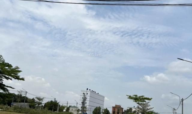 Nhà 1 trệt 1 lầu, 3 phòng ngủ, 100m2 – khu dân cư Long Cang