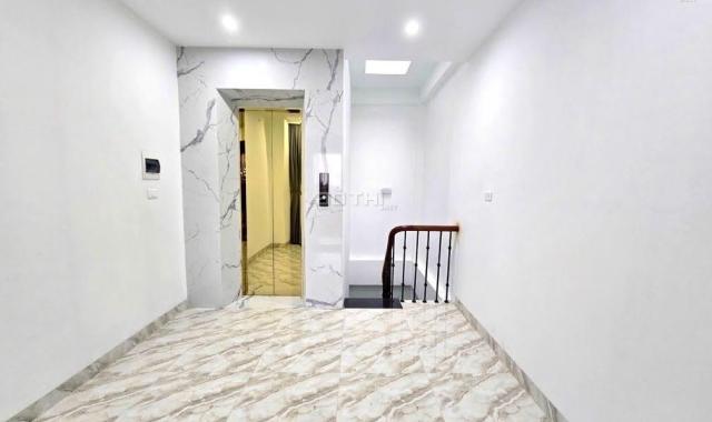 Bán nhà riêng tại Đường Mễ Trì, Phường Mễ Trì, Nam Từ Liêm, Hà Nội diện tích 30m2 giá 6.49 Tỷ