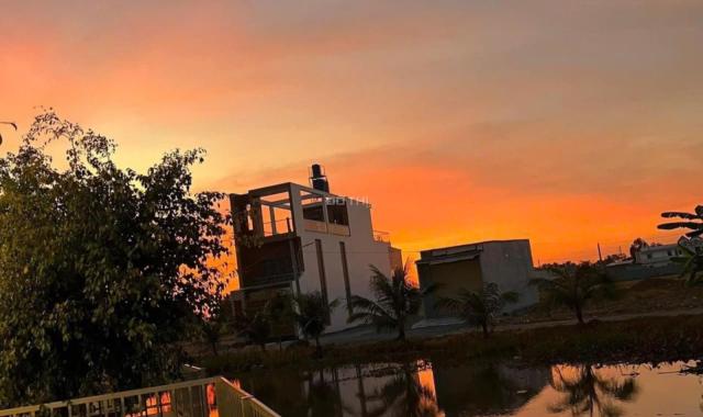 Bán nhà mặt tiền 100m2, 1 trệt 1 lầu – khu dân cư Long Cang 1.800.000.000 đ