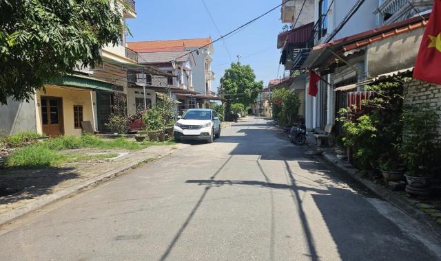 BÁN ĐẤT TẶNG NHÀ CẤP 4 - NGÕ Ô TÔ - LÀNG VÂN - YÊN VIÊN - GIA LÂM