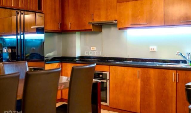 Bán nhà phố Trung Kính phân lô, đường ô tô tránh, 70m2, MT5m, nhỉnh 32 tỉ, chỗ đỗ xe ô tô ngày đêm