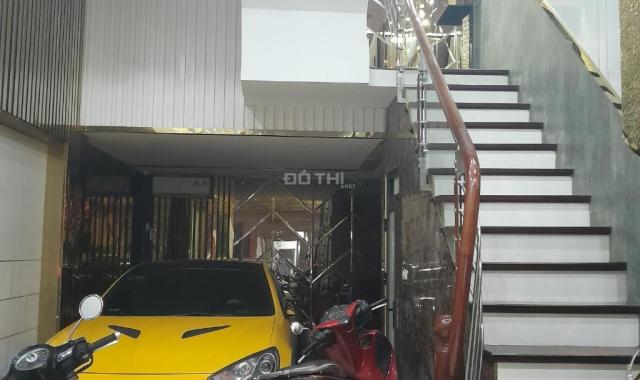 BÁN NHÀ ĐẸP, HIẾM NGUYỄN CHÍ THANH DT 40m2, Ô TÔ 30 CHỖ ĐỖ CỬA