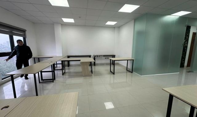 Cho thuê sàn văn phòng Nguyễn Xiển 80 m2/tầng, sàn thông .lô góc 2 mặt thoáng