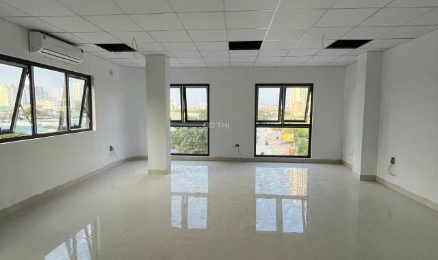 Cho thuê sàn văn phòng Nguyễn Xiển 80 m2/tầng, sàn thông .lô góc 2 mặt thoáng
