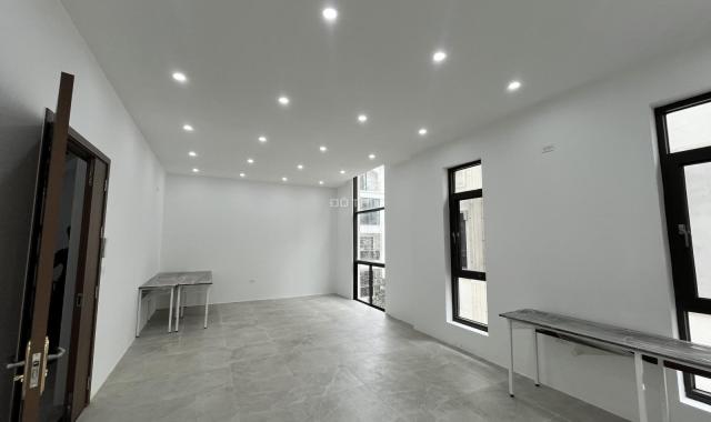 Cho thuê văn phòng Him Lam Vạn Phúc, diện tích 35 m2, phù hợp vp đại diện