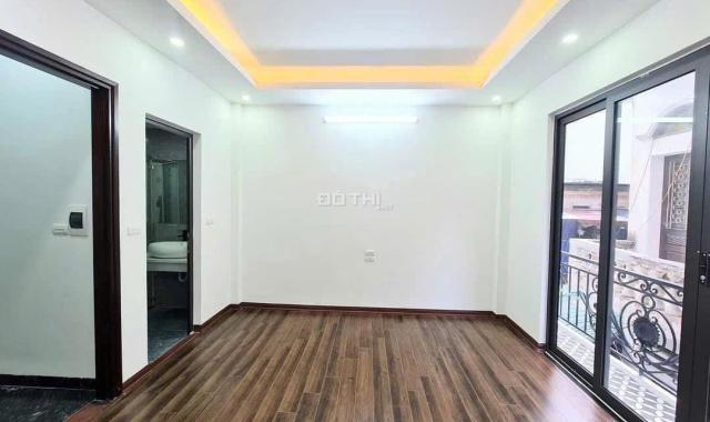 BÁN NHÀ ĐỊNH CÔNG - NHÀ ĐẸP Ở NGAY - 38m2 giá 6 tỷ.