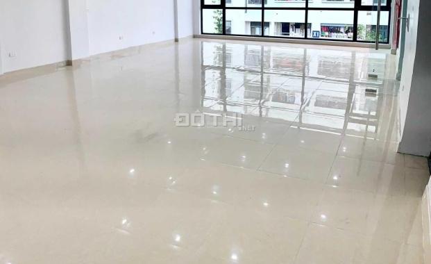 Cho thuê sàn văn phòng Nguyễn Xiển, 90 m2 sàn thông view thoáng