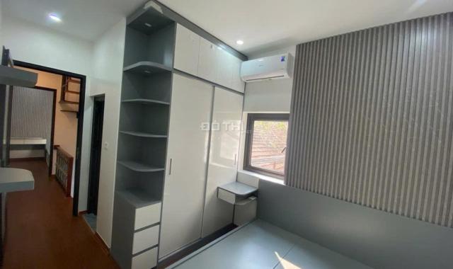 Bán Nhà Tân Mai 35m2, 5 tầng, Ô tô 10m, ngõ thông, SĐCC, nhỉnh 6 tỷ