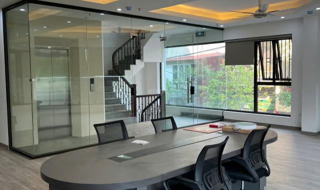 Cho thuê sàn văn phòng Quang Trung, diện tích 80 m2, có sẵn nội thất, lô góc đẹp