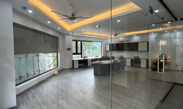 Cho thuê sàn văn phòng Quang Trung, diện tích 80 m2, có sẵn nội thất, lô góc đẹp