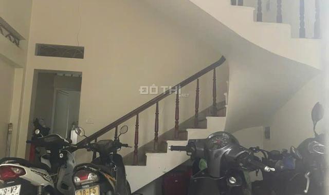 Bán nhà cổ nhuế, diện tích 48m2, để ở hoặc cho thê, dòng tiền 5.2 tỷ