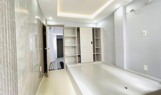 Mặt tiền hẻm 8m Lê Văn Sĩ, Tân Bình, 2.8x14, nhà mới 2 tầng chỉ hơn 7tỷ