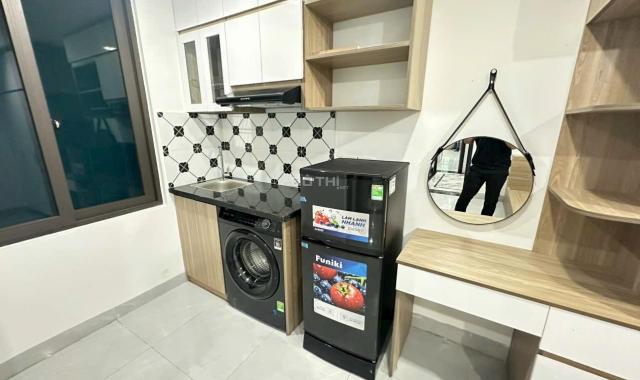 Mễ Trì Nam Từ Liêm 42m 7 tầng thang máy 12 phòng cho thuê KK full nội thất
