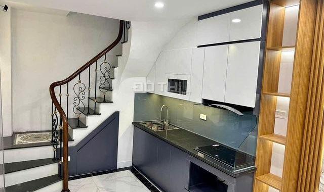 NHÀ ĐẸP, Ở NGAY  NGÕ THÔNG KINH DOANH, VÀI BƯỚC RA PHỐ