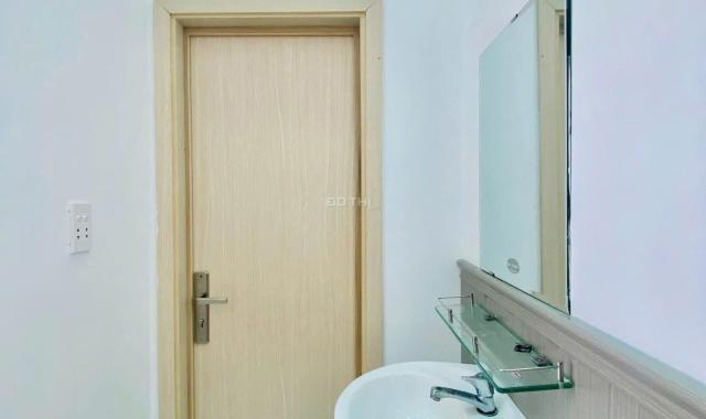 Nhà đẹp hốc môn , gần chợ , kcn giá 850tr