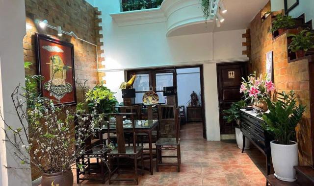 KIỆT TÁC PHÂN LÔ VIP TRUNG KÍNH – 2 Ô TÔ – NỘI THẤT TIỀN TỶ – VỊ TRÍ KHÔNG CÓ CĂN THỨ 2
