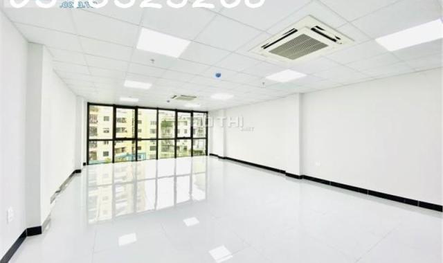 BÁN TÒA NHÀ VĂN PHÒNG – TRUNG KÍNH – THANG MÁY – GARA – VỈA HÈ RỘNG