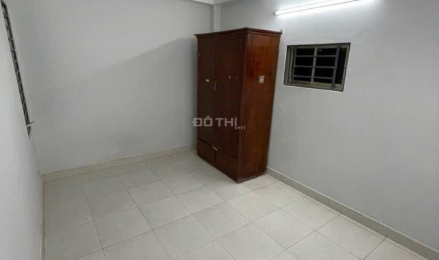 Phòng đẹp mới 100% Trường Chinh – Cộng Hoà ( Gần BigC ). Q Tân Phú - Chỉ 2,9 Triệu