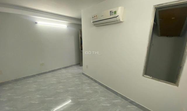 Phòng đẹp mới 100% Trường Chinh – Cộng Hoà ( Gần BigC ). Q Tân Phú - Chỉ 2,9 Triệu