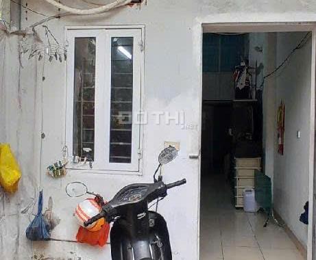Bán nhà Thạch Bàn, ngõ Camry tránh đỗ, giá siêu đẹp  50,5m2  1,75 tỷ
