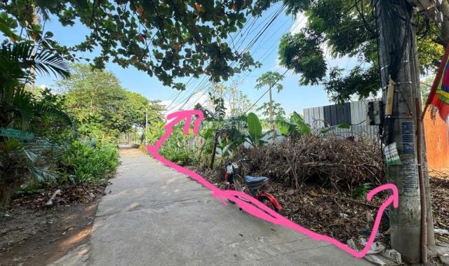 Bán đất Ngọc Thuỵ, rẻ nhất quận Long Biên, ô tô tránh ba gác thoải mái 105m2 890triệu