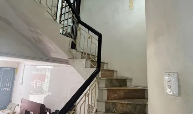 Bán nhà 4 tầng LÔ GÓC ngõ 61 Thái Thịnh, view vườn hoa, chỉ 14.5 tỷ.