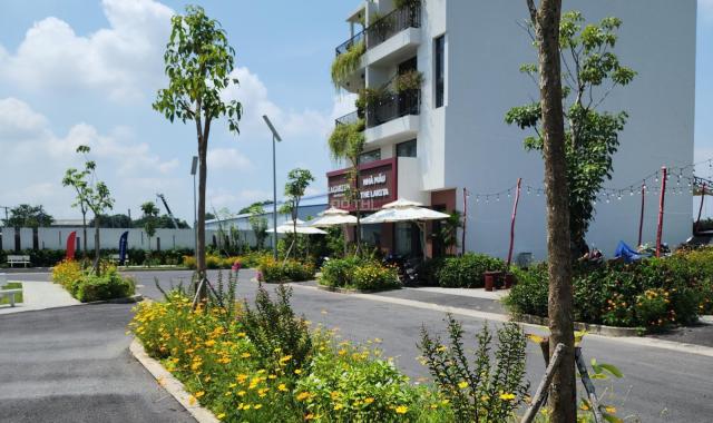 Bán nhà nhanh - Bình chánh - 251m2 - Giá 2 tỷ - sổ hồng riêng