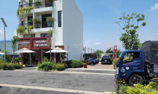 Bán nhà nhanh - Bình chánh - 251m2 - Giá 2 tỷ - sổ hồng riêng