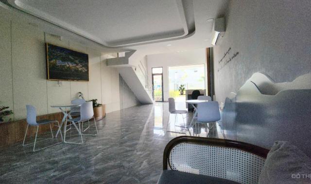 Bán nhà nhanh - Bình chánh - 251m2 - Giá 2 tỷ - sổ hồng riêng